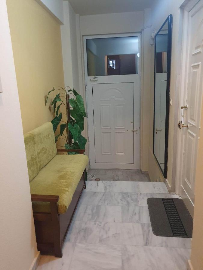 Elle Apartment By Alp Hospitality Services Nea Kallikrateia Екстериор снимка